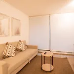 Nice And Cozy Steps Away From Clinica Las Condes